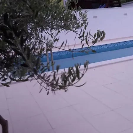 Miki Borik Apartament *